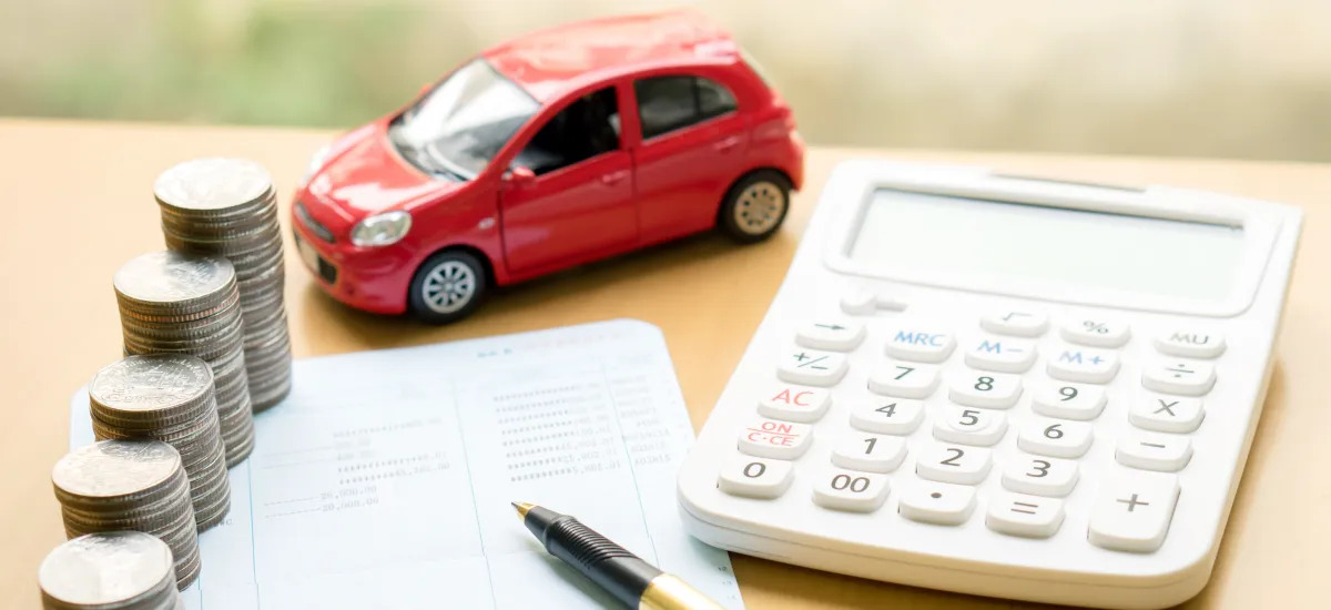 How to Use an Insurance Calculator Before Buying a Car